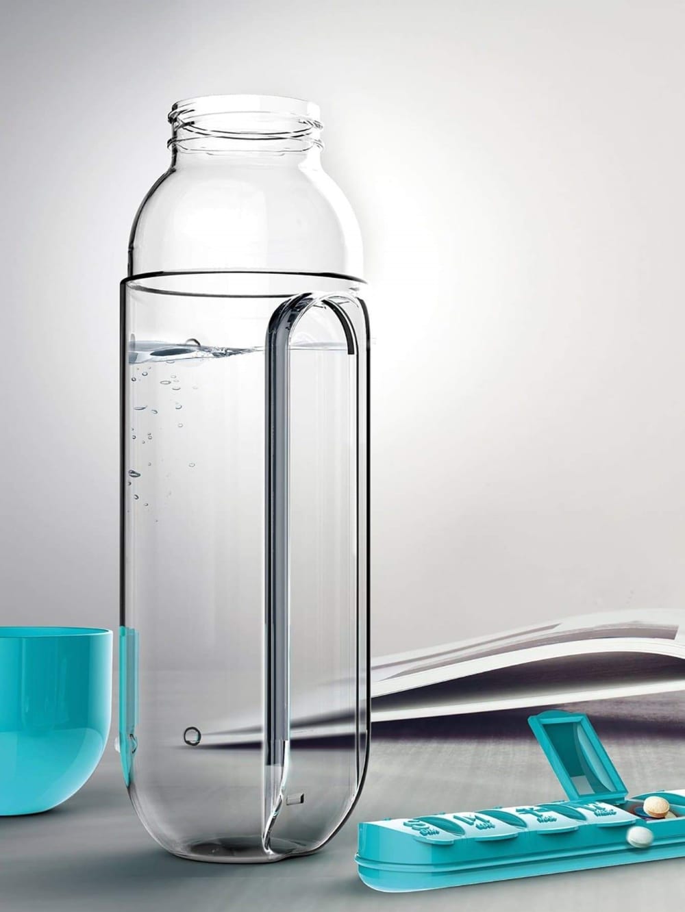 Shaker Bottle With Daily Medicine Storage - SMPNutra.com ...
